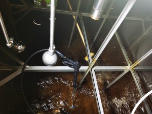 二次供水水箱如何清洗消毒？不銹鋼水箱多久清洗一次？